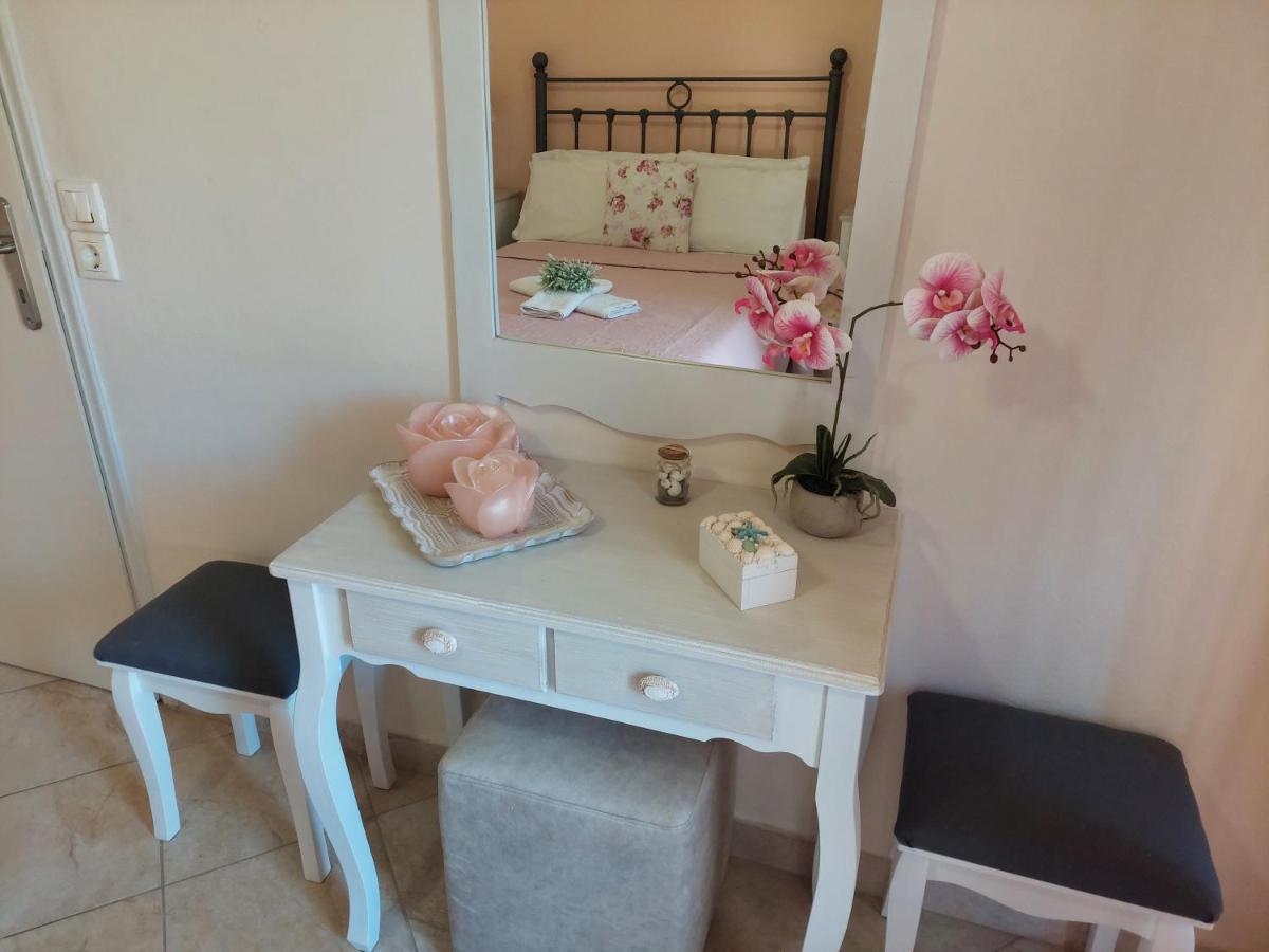 Panayota Apartments Kassiopi Ngoại thất bức ảnh