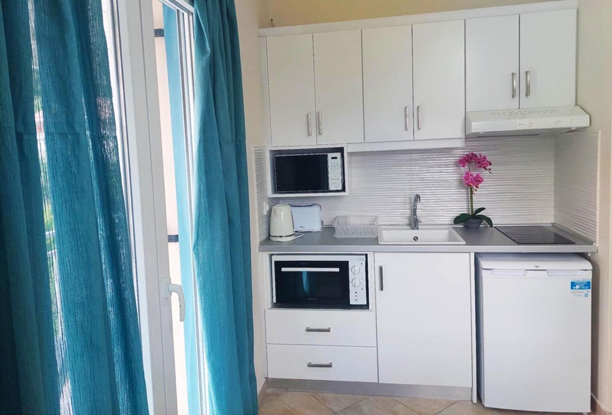 Panayota Apartments Kassiopi Ngoại thất bức ảnh