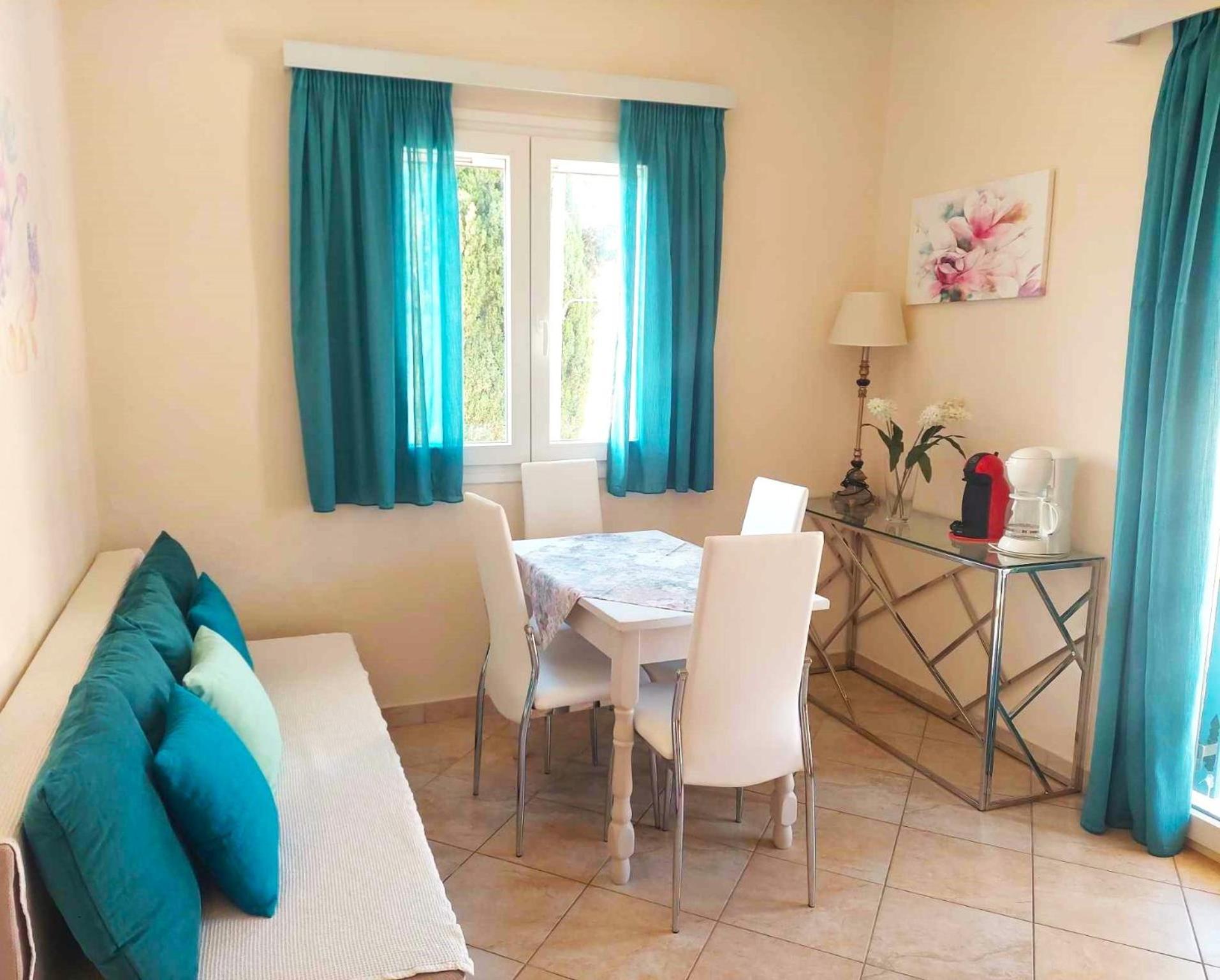 Panayota Apartments Kassiopi Ngoại thất bức ảnh